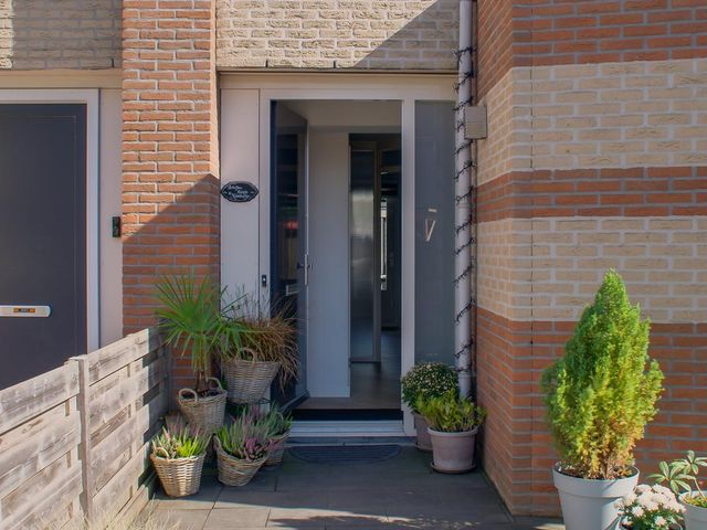 Walenburg 12, Hoofddorp