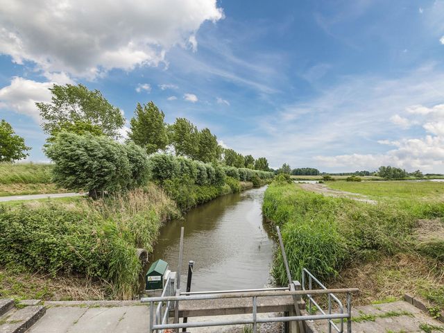 Veer 44, Zaamslag
