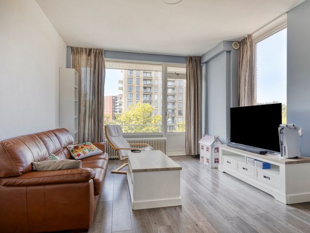 Leyweg 230, Den Haag