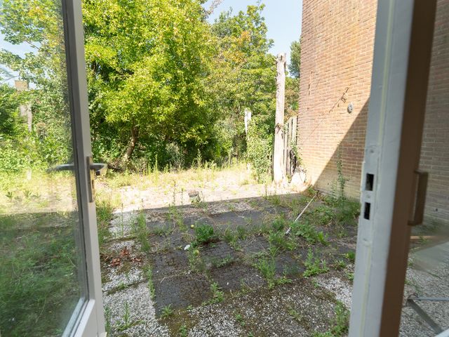 Larix 7, Hellevoetsluis