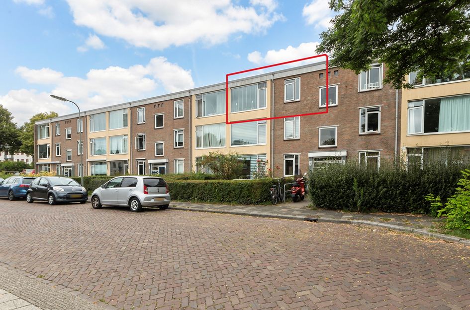 Anna van Saksenstraat 30