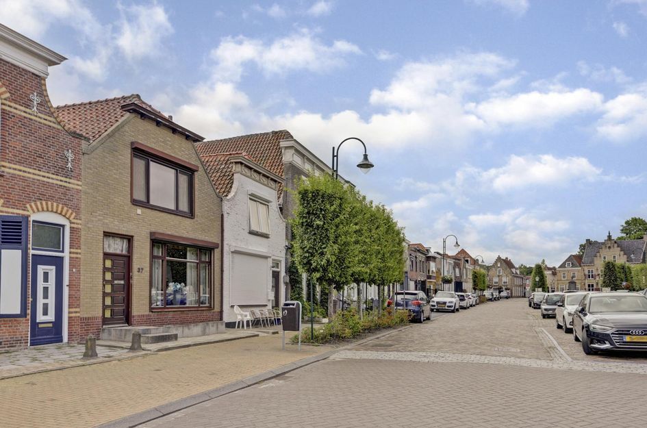 Markt 37