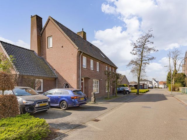 Waatskamp 4, Ospel