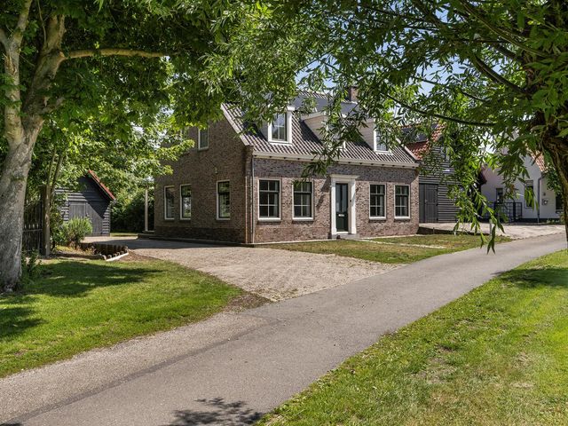 Oudeland 6, Tholen