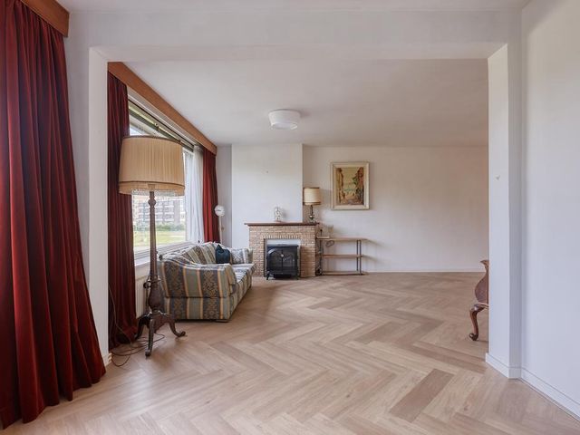 Landrestraat 543, 'S-Gravenhage