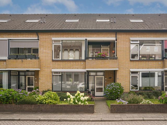 Teding van Berkhoutstraat 12, Baarn