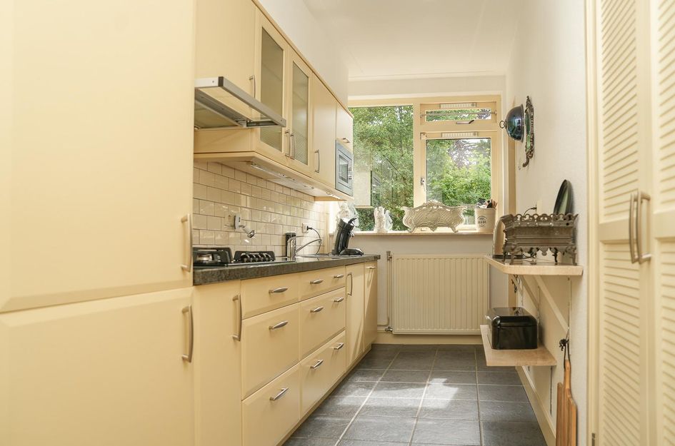 Teding van Berkhoutstraat 12