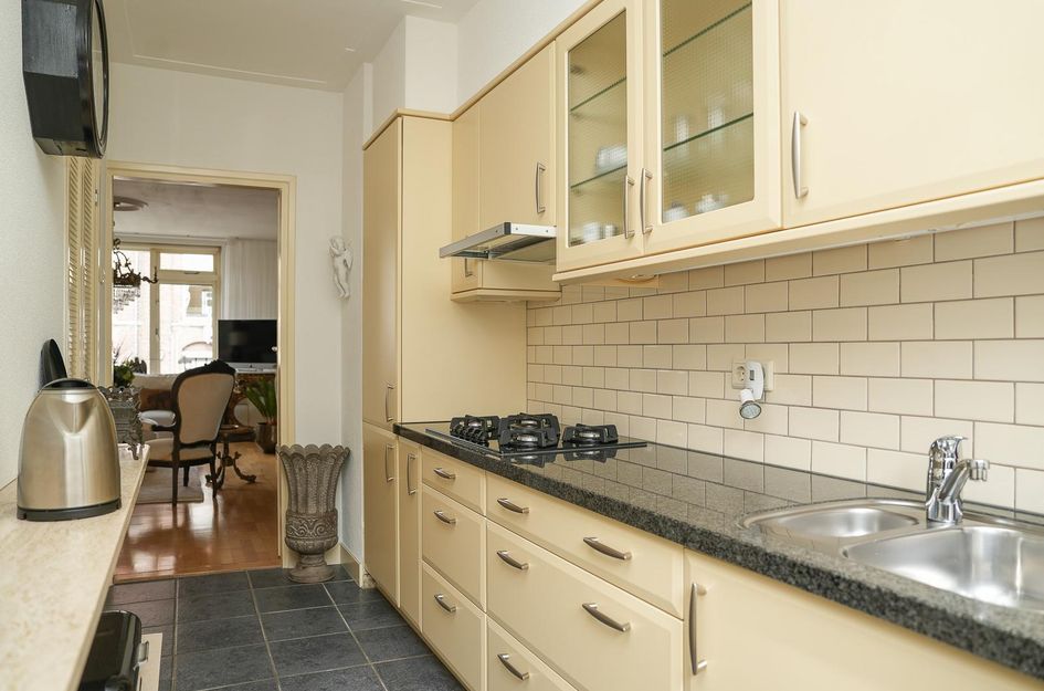 Teding van Berkhoutstraat 12
