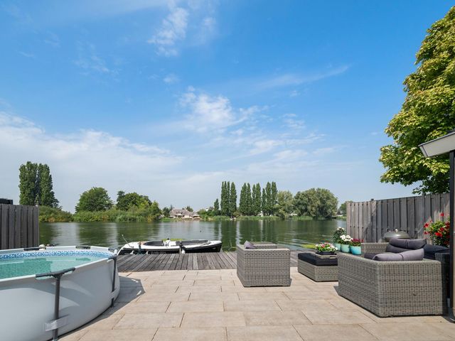 Prins Bernhardstraat 15, Heerjansdam