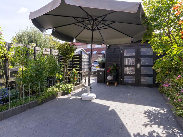 De Graeffweg 64, Purmerend