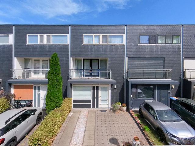 Odiliapeelstraat 9, Tilburg