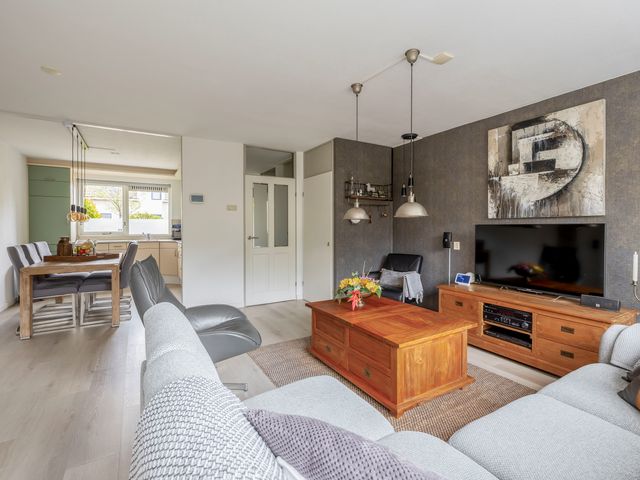 Roosje Voshoeve 78, Waddinxveen