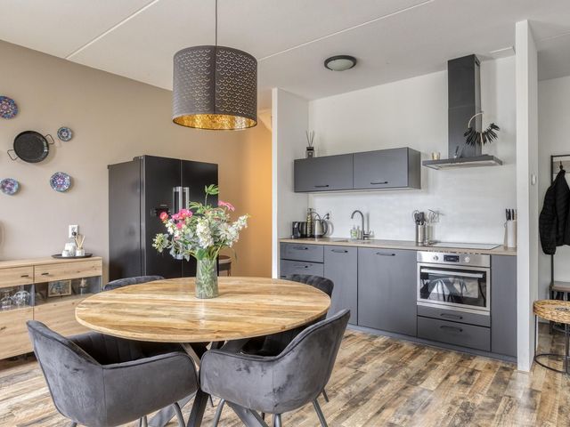 Maalsteen 25, Zuidland