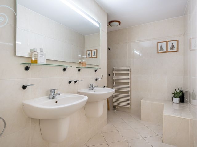 Dorpstienden 10, Ouddorp