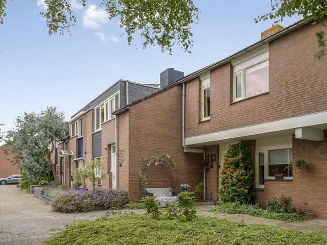 Reggelaan 88, Zwolle