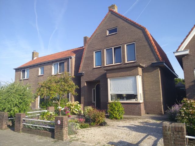 Nieuwstraat 7, Groede