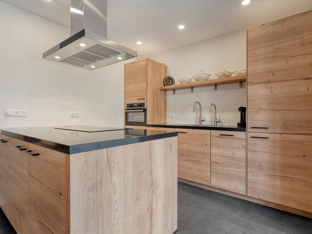 Meester Holtropstraat 10, Bruchterveld