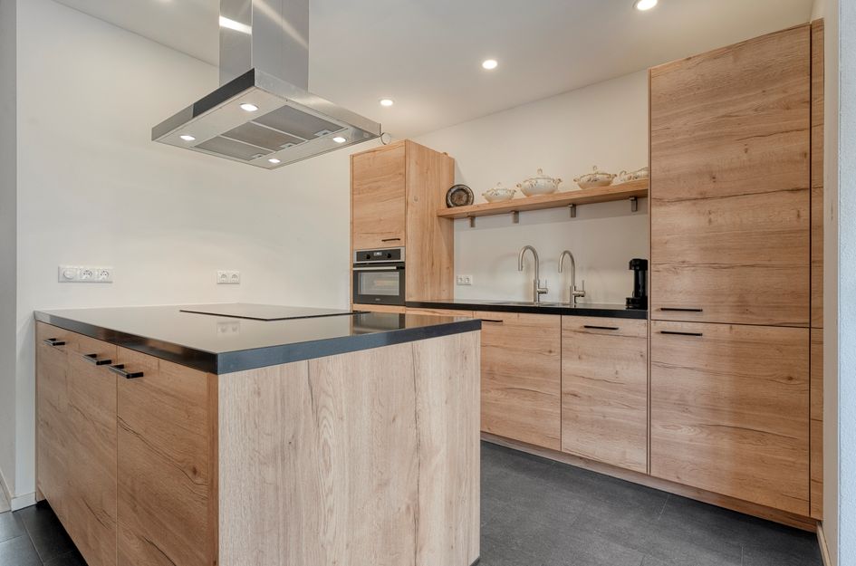 Meester Holtropstraat 10