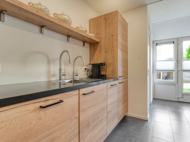 Meester Holtropstraat 10, Bruchterveld