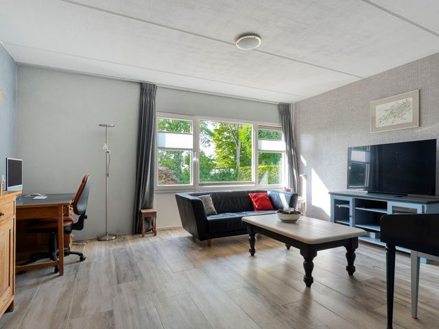 Meester Holtropstraat 10, Bruchterveld