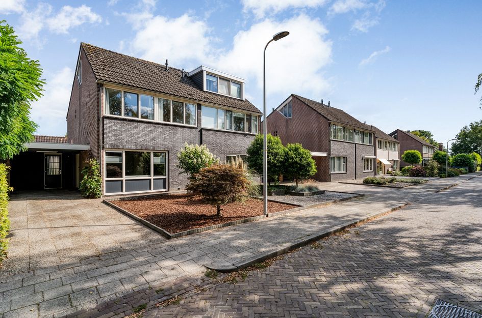 Meester Holtropstraat 10