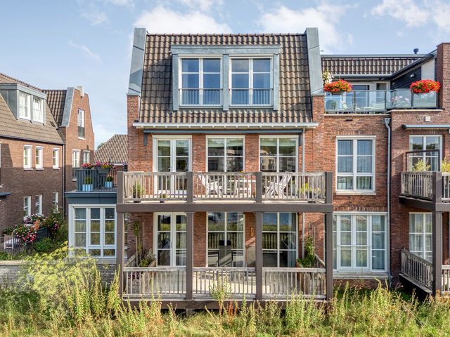 Vechtkade 7, Ommen