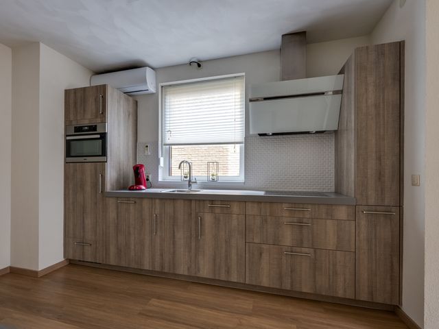 Kleine Spie 6, Rijen
