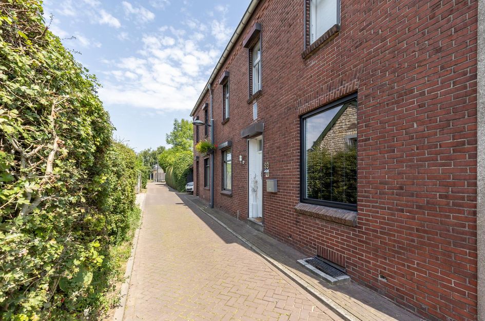 Kerkstraat 93
