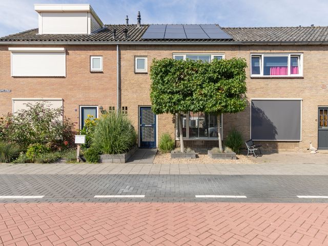 Peppelstraat 4, Leimuiden