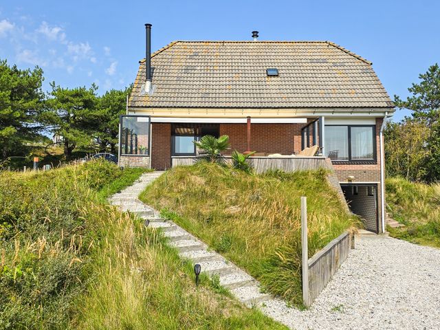 West Aan Zee 105, West-Terschelling