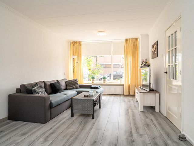 Robert Scottstraat 132, Enschede