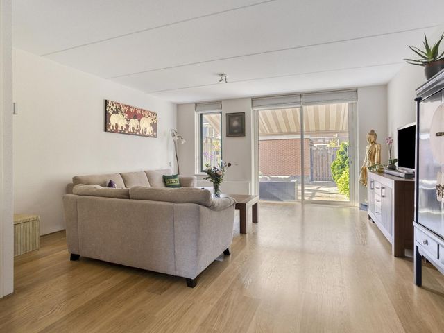 Palmhout 34, Barendrecht
