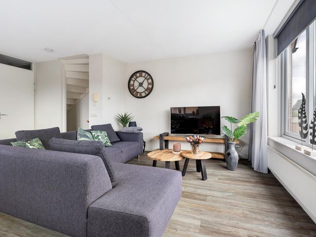 Schaarwei 21, Barendrecht