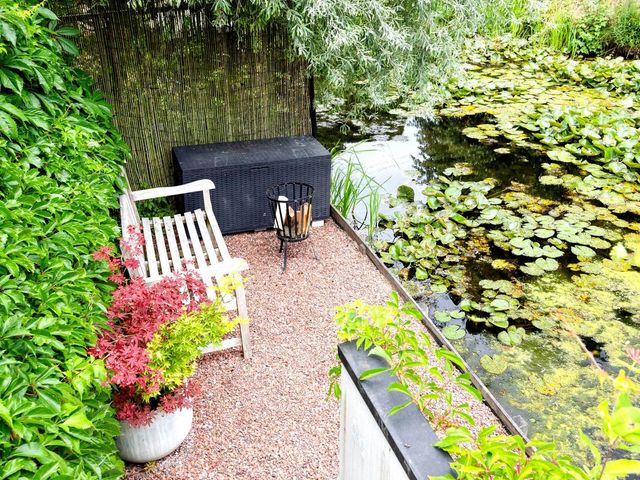 IJsbout 23, Zetten