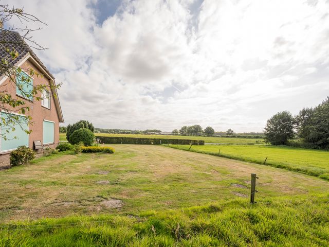 Leemweg 27, Zwartebroek