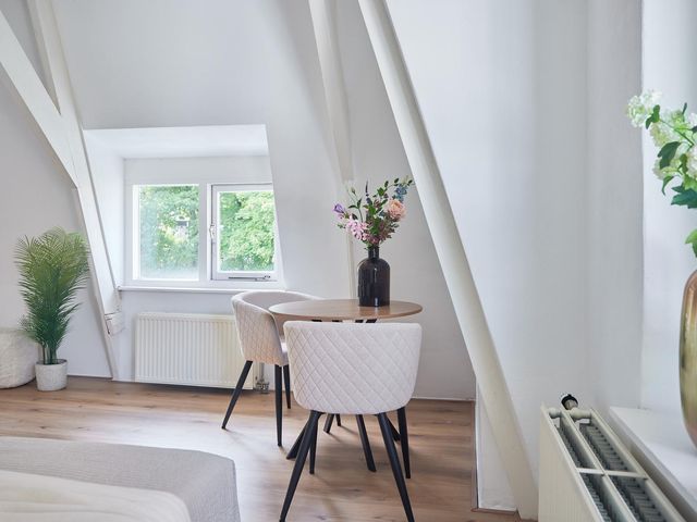 Heuvellaan 12F, Hilversum