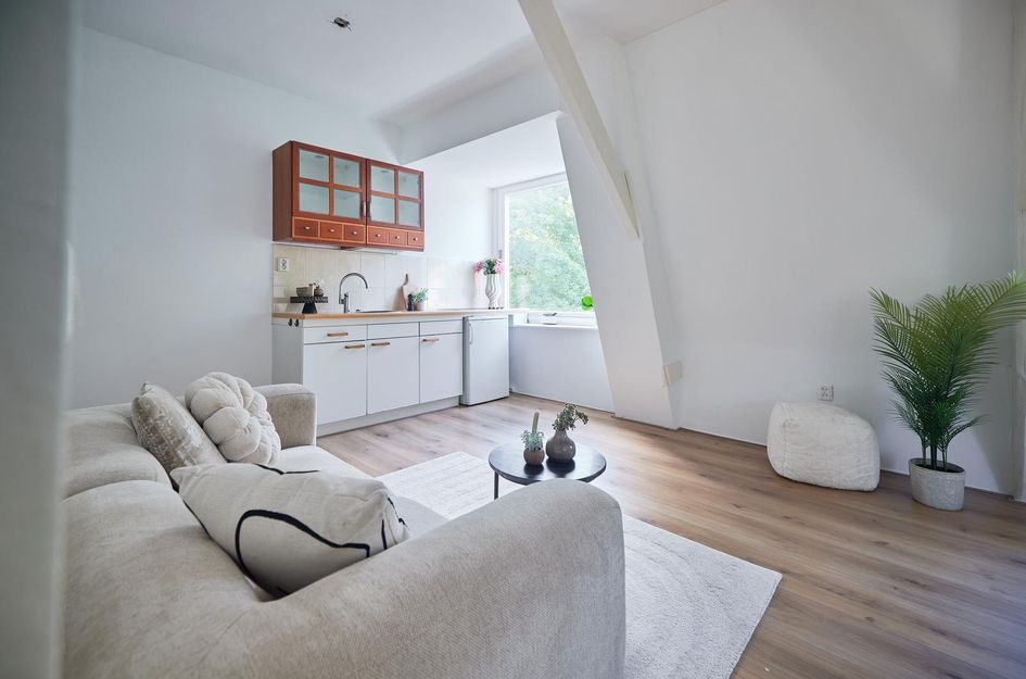 Heuvellaan 12F