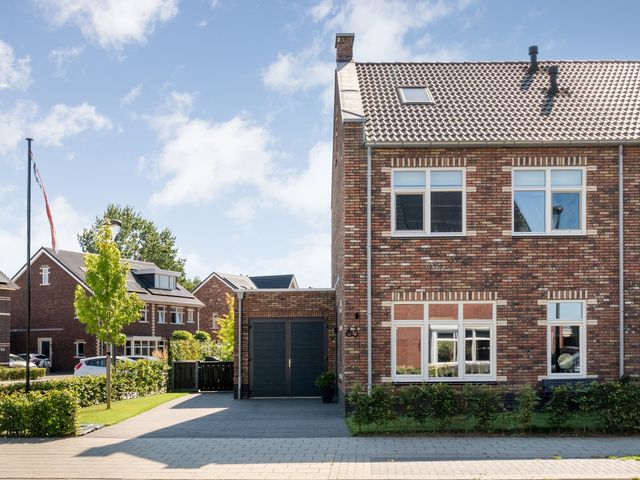 Markerichter 63, Hardenberg