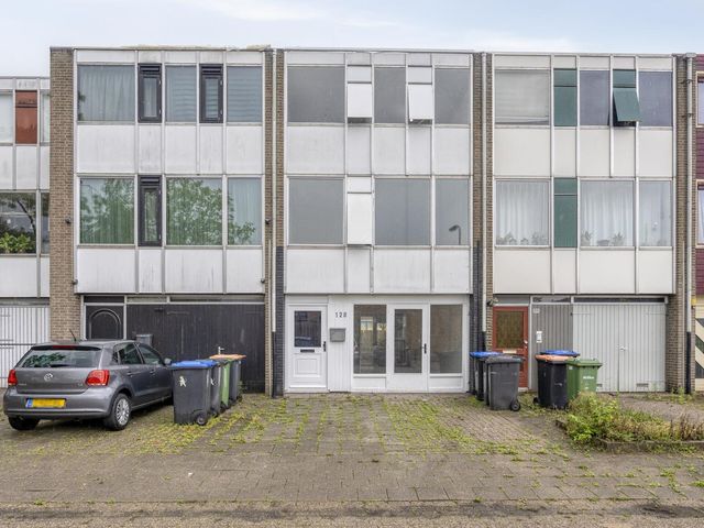 Auskamplanden 128, Enschede