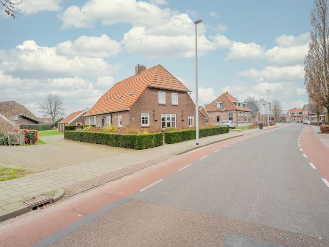 Dorpsstraat 21, Den Ham