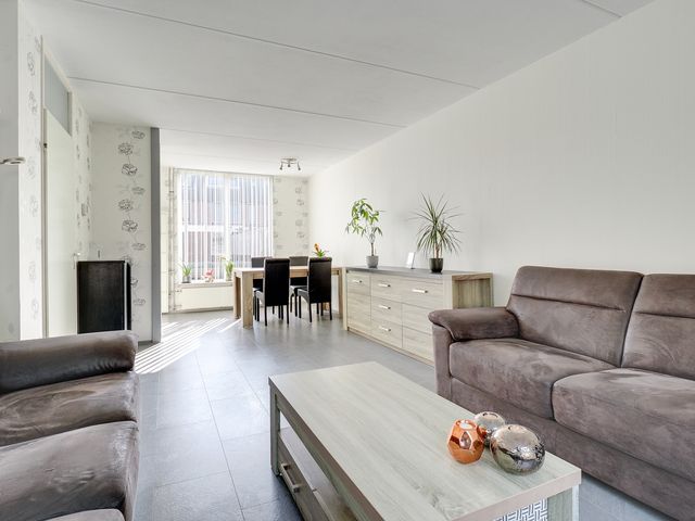 Tolgaarderlaan 16, Ijsselstein