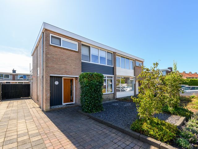 Kwekerijstraat 13, Joure