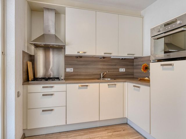 Gaanderij 24, Alphen