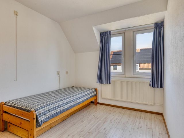 Gaanderij 24, Alphen