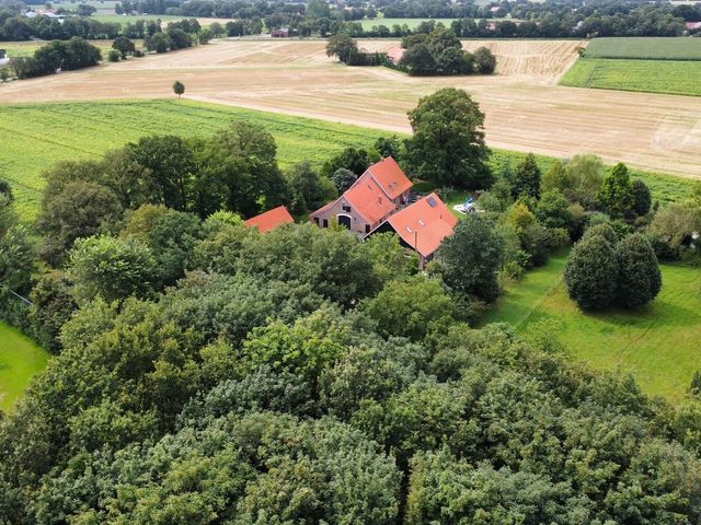 Am Sportplatz 1  , Laar