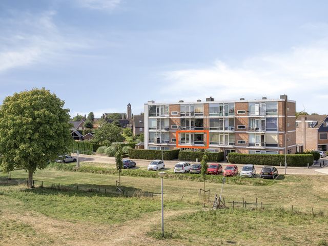 Oranjestraat 80, Ochten
