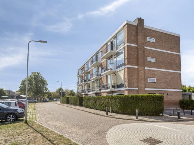 Oranjestraat 80, Ochten