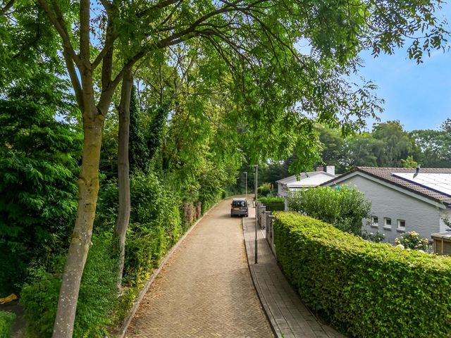 Van der Stockstraat 1, Geleen