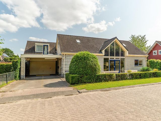 Schaakveld 24, Almere