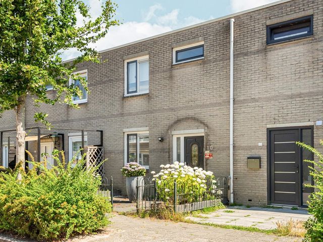Wijnruitstraat 10, Almere
